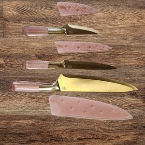 Paris Hilton Gold Blade Knife Set with Pink Handles